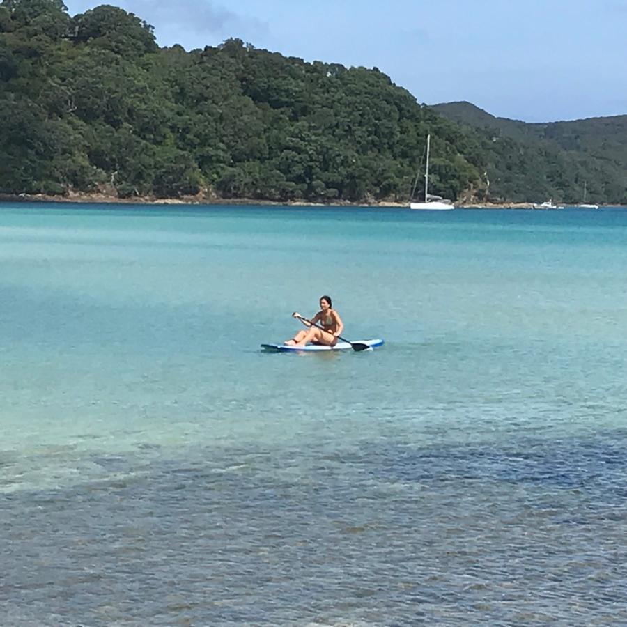 Tipi And Bobs Waterfront Lodge Tryphena Εξωτερικό φωτογραφία