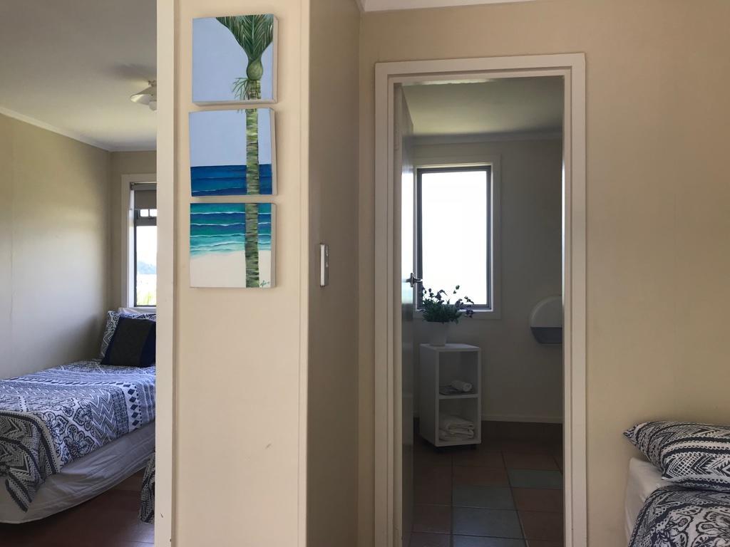 Tipi And Bobs Waterfront Lodge Tryphena Εξωτερικό φωτογραφία